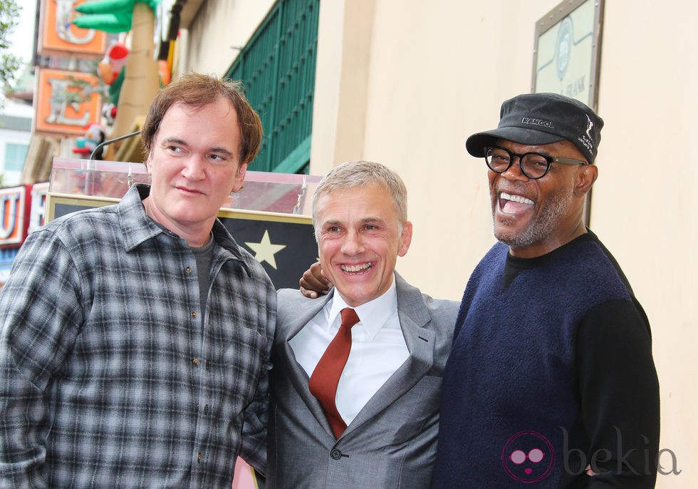 Christoph Waltz recibe su estrella en el Paseo de la Fama de Hollywood acompañado por Quentin Tarantino y Samuel L. Jackson