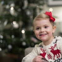Estela de Suecia felicita la Navidad 2014