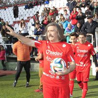 Luis Cobos en el partido benéfico 'artistas vs. toreros'
