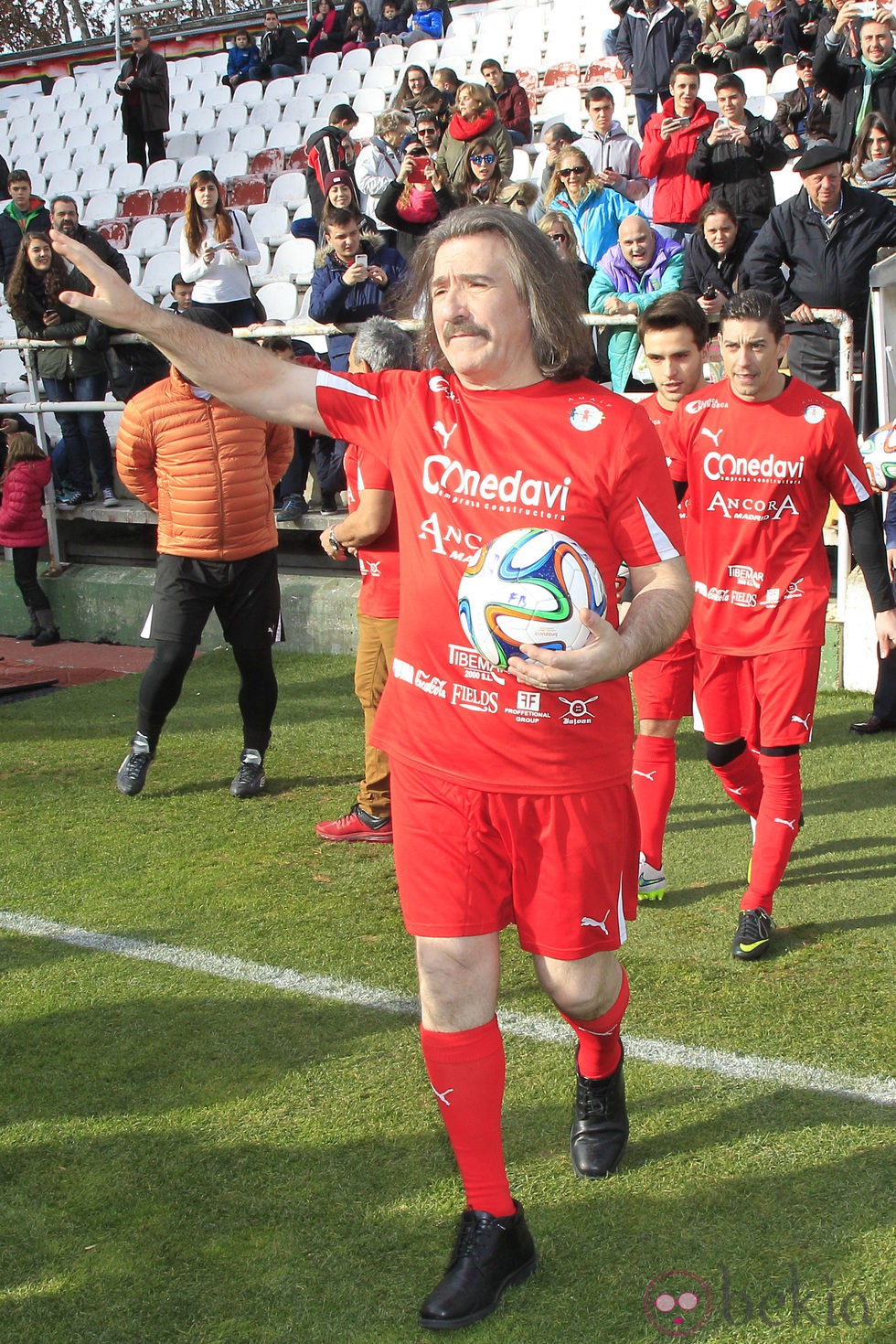 Luis Cobos en el partido benéfico 'artistas vs. toreros'