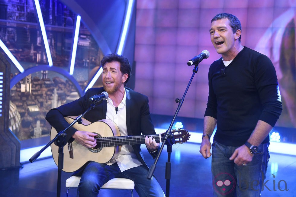 Antonio Banderas y Pablo Motos en 'El Hormiguero 3.0'