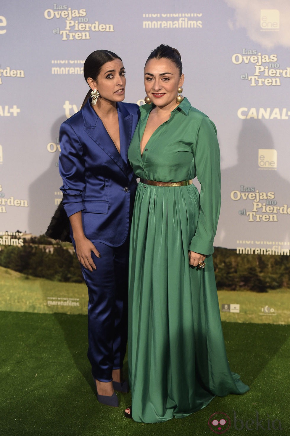 Inma Cuesta y Candela Peña en el estreno de 'Las ovejas no pierden el tren'