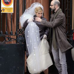 Cecilia Freire rodando una boda en 'Velvet'