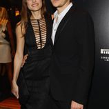 Scott Campbell en la inauguración de la tienda Pirelli en Milán