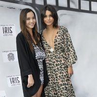 Vanessa y Stella Hudgens en la premier de Iris, nuevo espectáculo del Circo de Sol