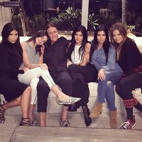 Khloé, Kim, Kourtney , Kendall y Kylie con Bruce Jenner