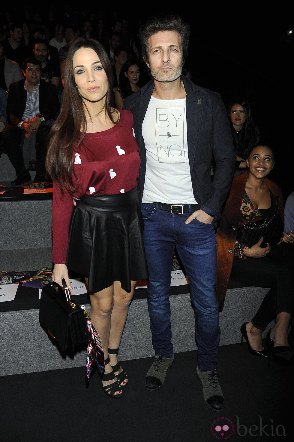 Jesús Olmedo y Nerea Garmendia en el desfile de Desigual en la Madrid Fashion Week otoño/invierno 2015/2016