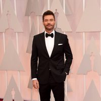 Ryan Seacrest en la alfombra roja de los premios Oscar 2015