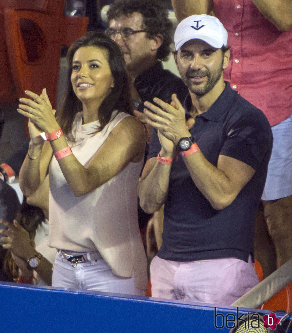 Eva Longoria y José Antonio Bastón en el Torneo de Tenis de Acapulco