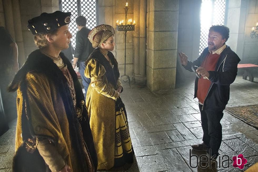 Álvaro Cervantes y Marina Salas en la grabación de 'Carlos, Rey Emperador'