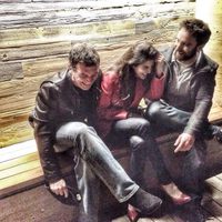 Antonio Banderas, Clara Lago y Dani Rovira estallan en carcajadas de fiesta
