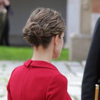 La Reina Letizia con moño en la entrega del Premio Cervantes 2014