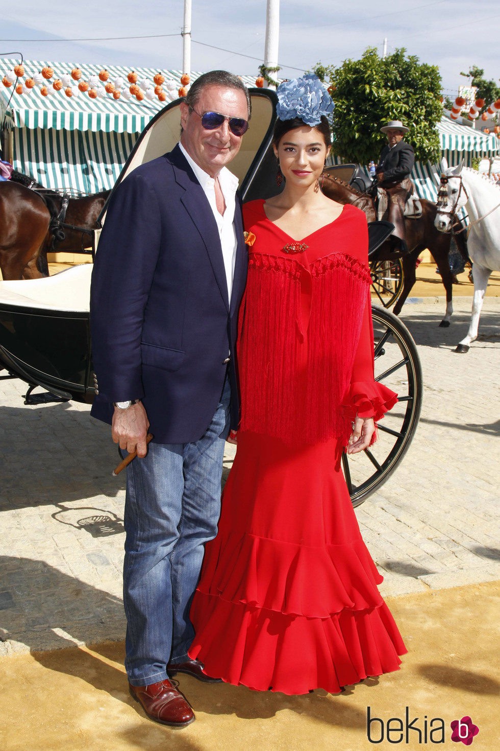 Carlos Herrera con su hija Rocío en la Feria de Abril 2015