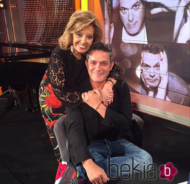 Alejandro Sanz con María Teresa Campos en '¡Qué tiempo tan feliz!'