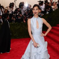 Lily Aldridge en la alfombra roja de la Gala del Met 2015