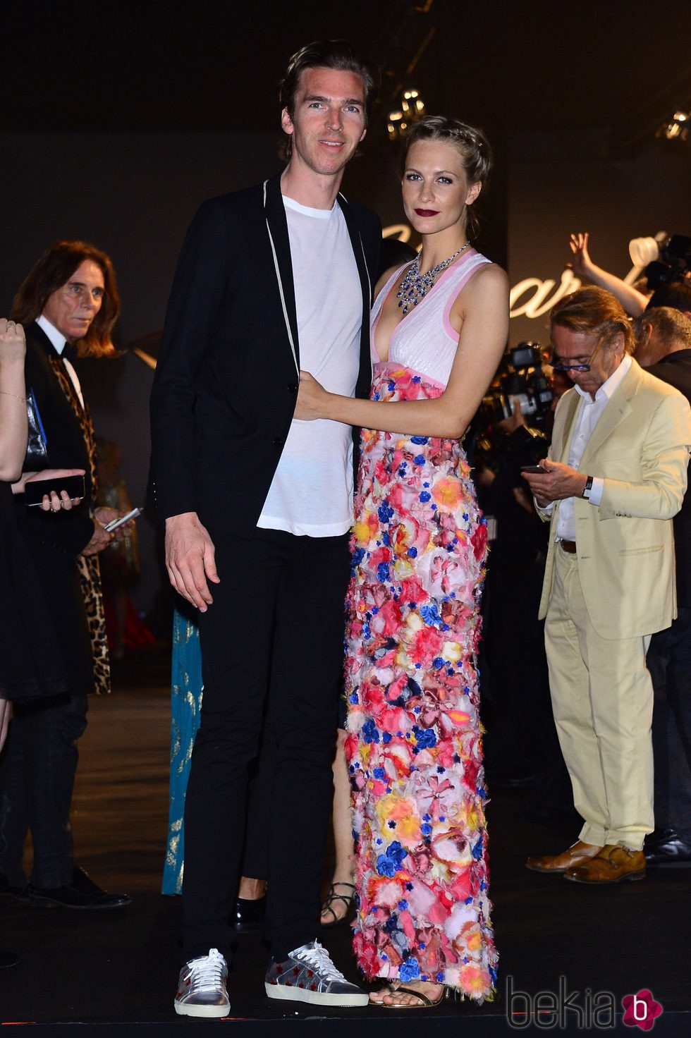 Poppy Delevingne y James Cook en la fiesta Chopard ofrecida por el Festival de Cannes 2015