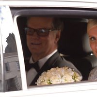 Nicky Hilton y su padre en la limosina que les trasladó a la ceremonia