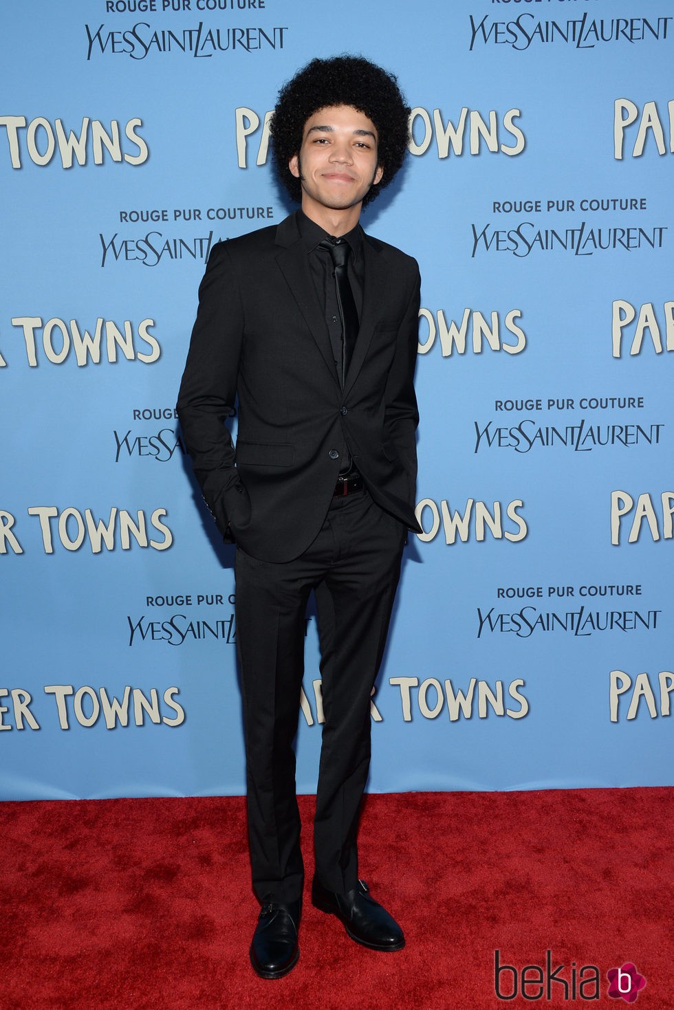 Justice Smith en la premiere de 'Ciudades de Papel' en Nueva York