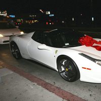 El nuevo Ferrari de Kylie Jenner