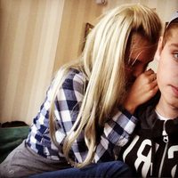 Nell Tiger Free, Myrcella, y Dean Charles, Tommen de 'GOT' juntos 