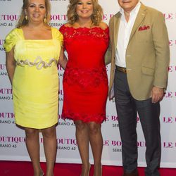 Terelu Campos con Carmen Borrego y José Carlos Bernal en su 50 cumpleaños