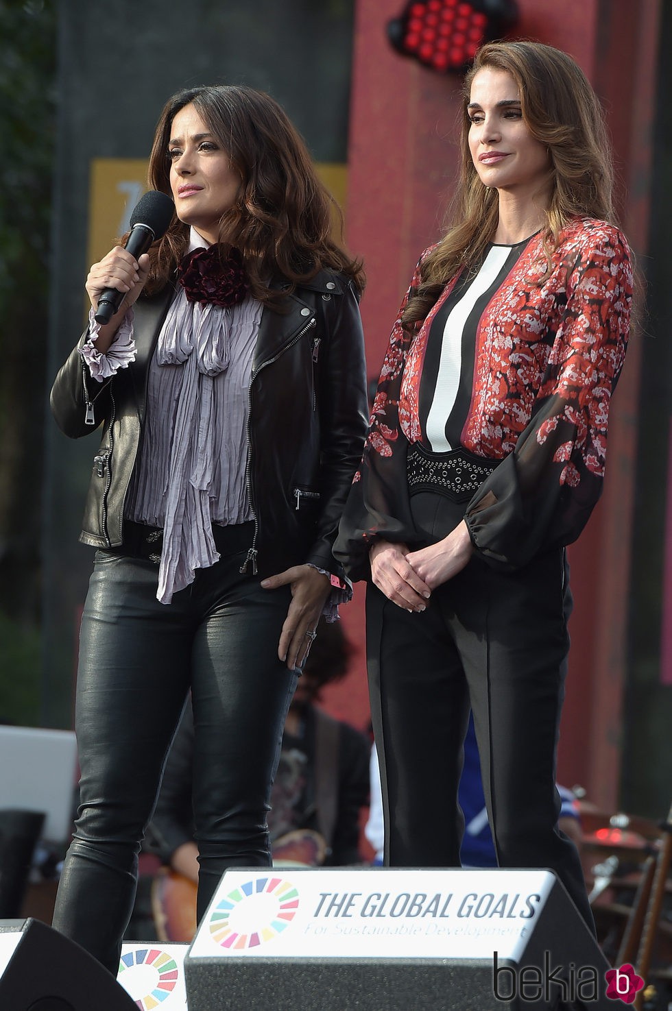 Salma Hayek y la Reina Rania de Jordania en el Global Citizen Festival 2015