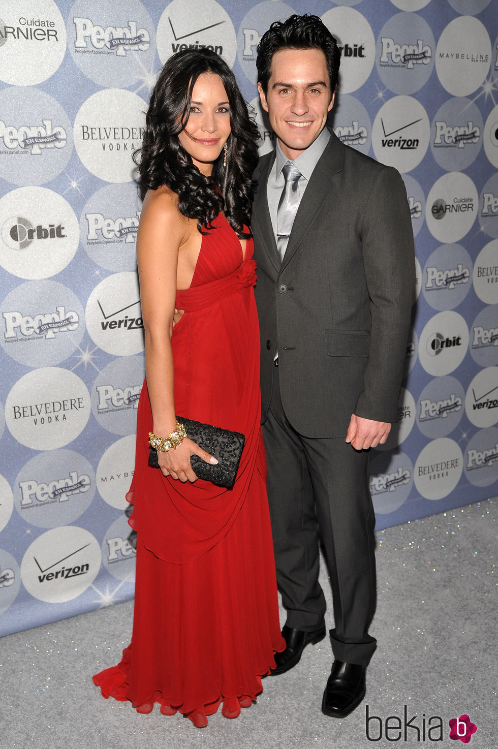 Adriana Campos y Mauricio Ochmann en la fiesta People de Los 50 más bellos