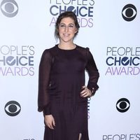 Mayim Bialik en los People's Choice Awards 2016