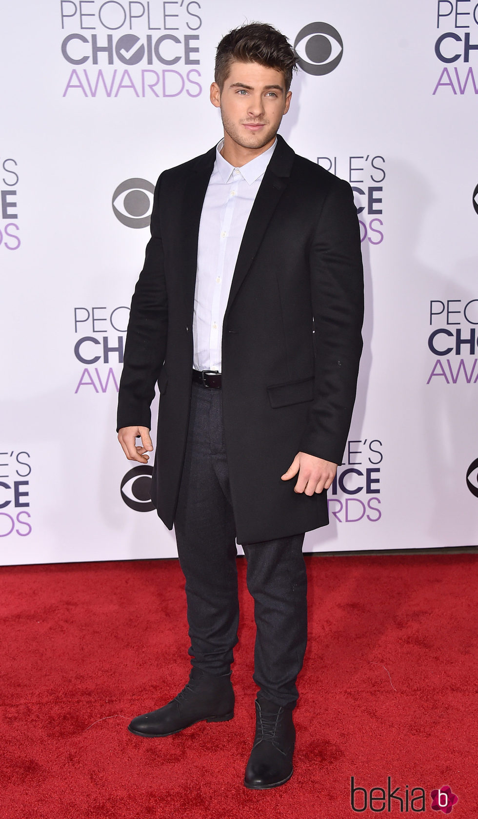 Cody Christian en los People's Choice Awards 2016