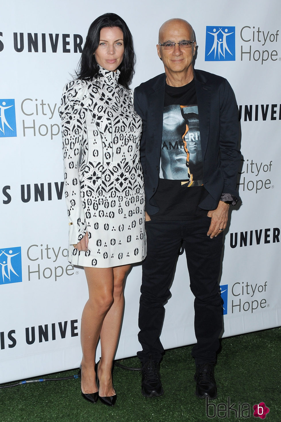 Jimmy Iovine y Liberty Ross asisten a un acto público antes de su enlace