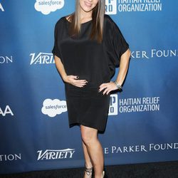 Soleil Moon Frye luciendo su cuarto embarazo en la gala solidaria por Haití 2016 de Sean Penn