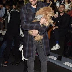 Màxim Huerta en el desfile de Andrés Sardá en Madrid Fashion Week otoño/invierno 2016/2017