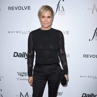 Yolanda Foster en los Fashion Awards 2016 en Los Ángeles