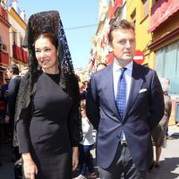 Raquel Revuelta y Raúl Gracia 'El Tato' en la Semana Santa de Sevilla 2016