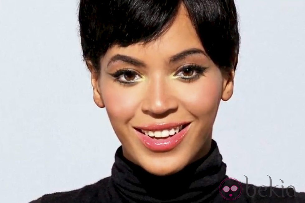 Nuevo look de Beyonce a lo 'Audrey Hepburn' para su último videoclip 'Countdown'