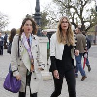 Lourdes Montes y Sibi Montes en la Feria de Abril 2016