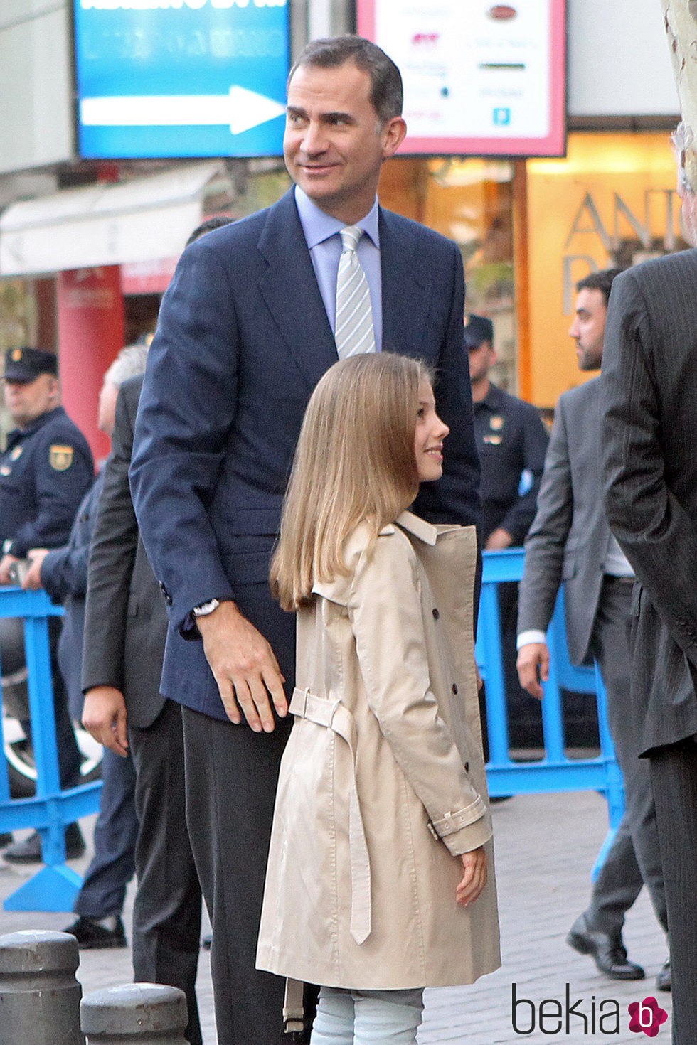 El Rey Felipe y la Infanta Sofía en el partido de Champions Real  Madrid-Manchester City