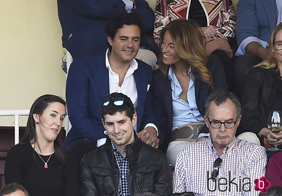 Mónica Martín Luque y José Manuel Yzaga en la corrida de toros de San Isidro 2016