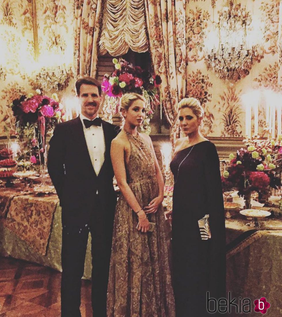 Pablo y Marie Chantal de Grecia con su hija Olympia en el estreno de 'La Traviata' en Roma