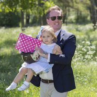 Chris O'Neill con hija Leonor de Suecia en Gotland