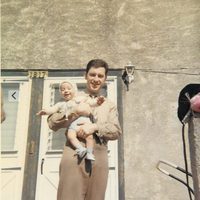 Jimmy Kimmel junto a su padre cuando era pequeño