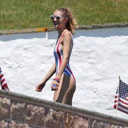 Gigi Hadid celebrando el Día de la Independencia en Rhode Island
