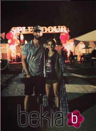 Elsa Pataky y Chris Hemsworth en el Splendour Festival 2016