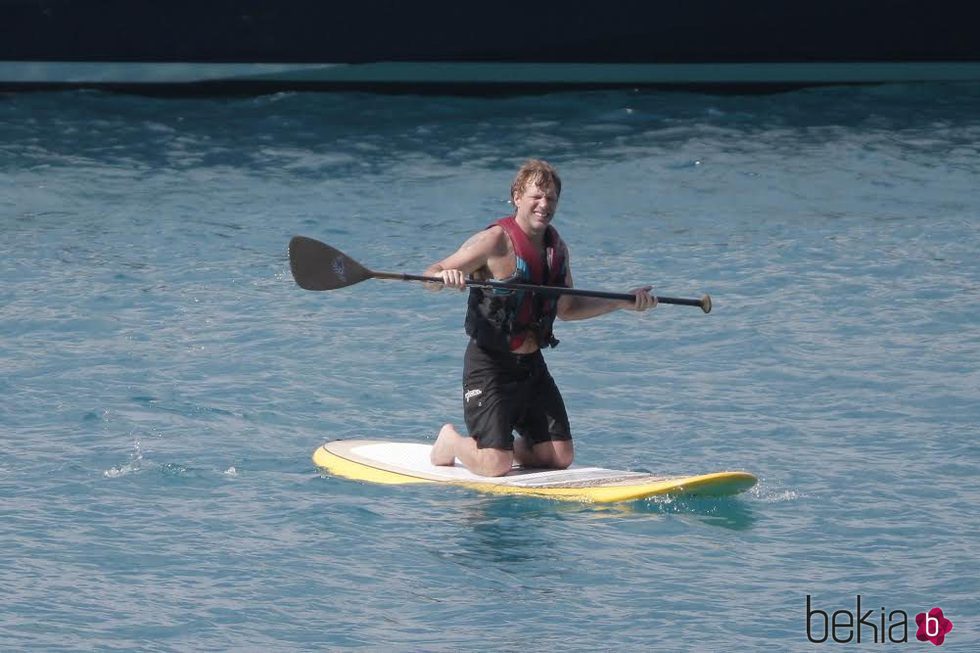Jon Bon Jovi practicando Paddle Surf
