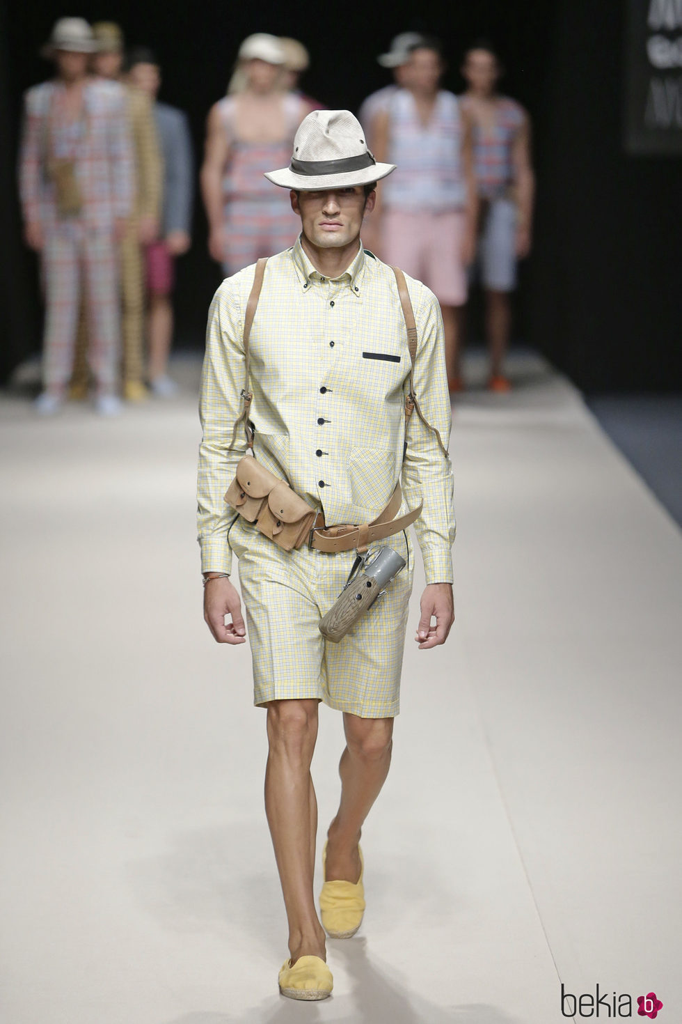Nahuel Casares en el desfile de Félix Ramiro en Madrid Fashion Show Men